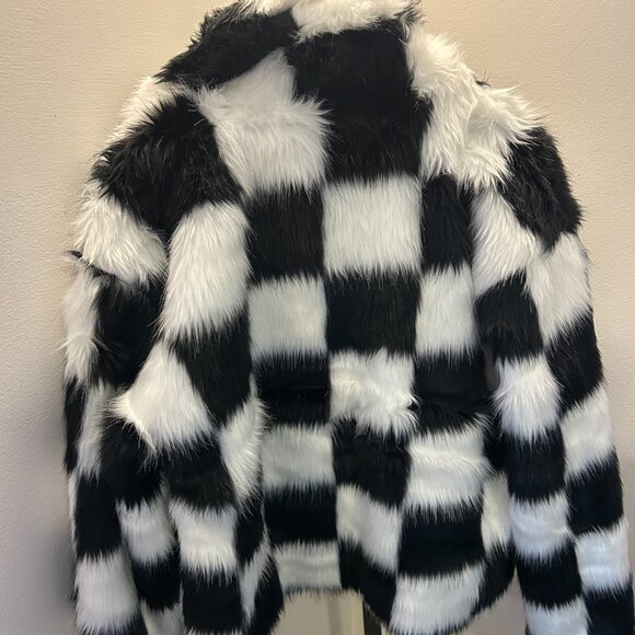 Stoosh Black & White Checkered Faux Fur Jacket - Women's M - Picture 2 of 3